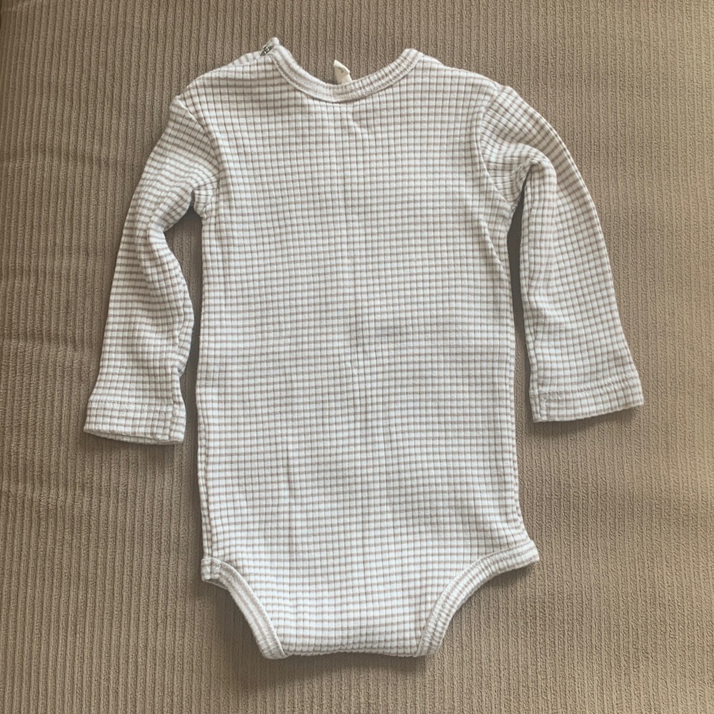 Quincy Mae Ribbed Bodysuit - Picture 6 of 6